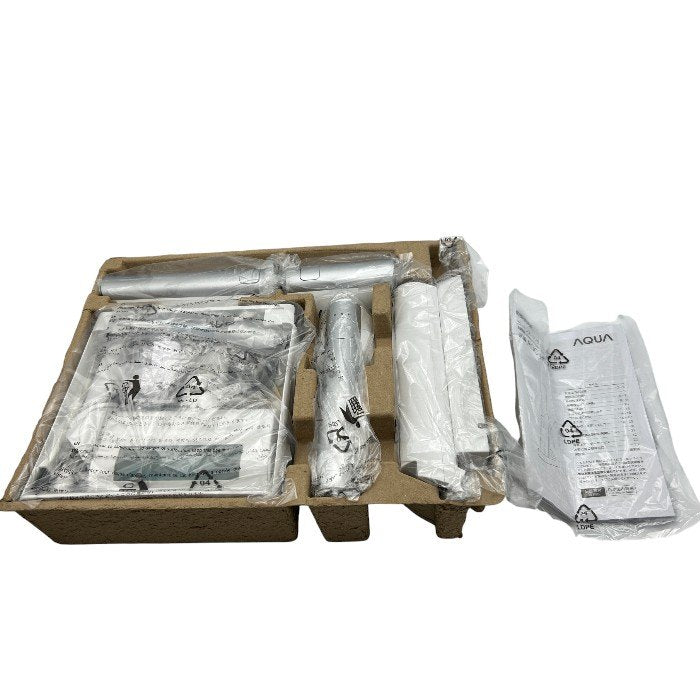 未使用品 AQUA アクア コードレス ハンディクリーナー AQC-HD1P 充電式 軽い コンパクト ブロワー 中古 W4