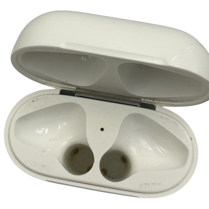 Apple AirPods with Charging Case A2032 A2031 A1602 第2世代 アップル エアポッツ イヤホン ワイヤレス Bluetooth 中古 W1