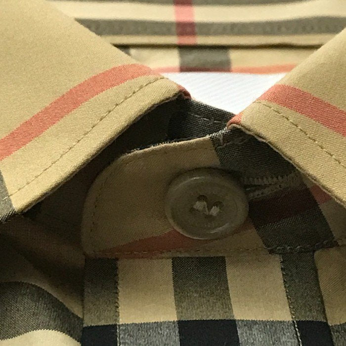 BURBERRY バーバリー チェック コットン ボタンシャツ トップス メンズ カジュアル ブラウン S/180サイズ 中古 KW1