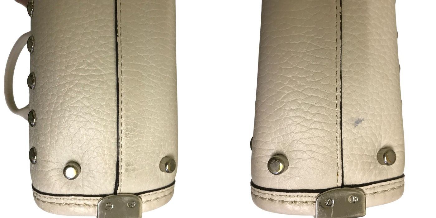 COACH コーチ スワッガー ショルダーバッグ レディース スタッズ レザー 2way ミニ ポーチ オフホワイト ベージュ 57138 鞄 小さい 小物入れ ブランド 中古 W1