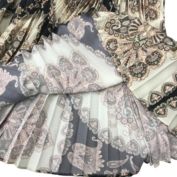 ETRO エトロ スカート レディース プリーツ ロング丈 マルチカラー 38サイズ 222-18199-5072 ペイズリー柄 総柄 ボトムス 中古 KW1