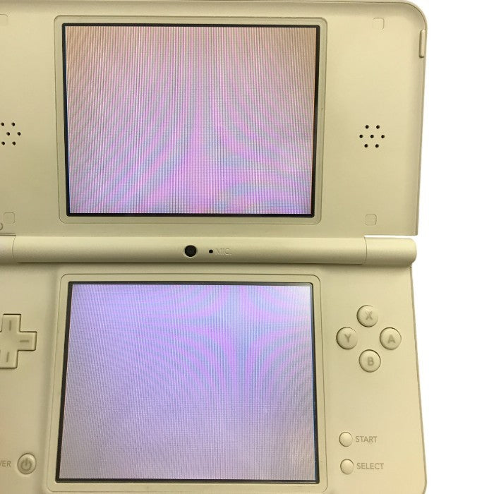 ニンテンドー DSi LL ホワイト 任天堂 ゲーム 本体 ハード 中古 W1