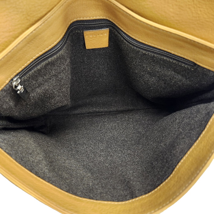 CELINE セリーヌ ショルダーバッグ レディース フラップ レザー メッセンジャー 斜め掛け キャメルブラウン 中古 T1