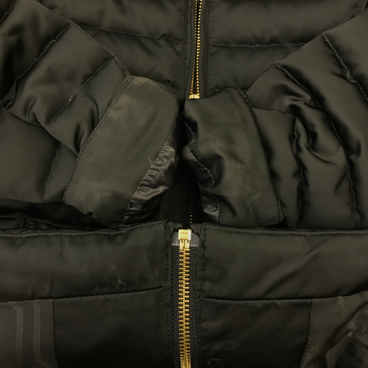 HUNTER ハンター ダウンジャケット レディース 冬 ファー ブラック XSサイズ 中古 N1