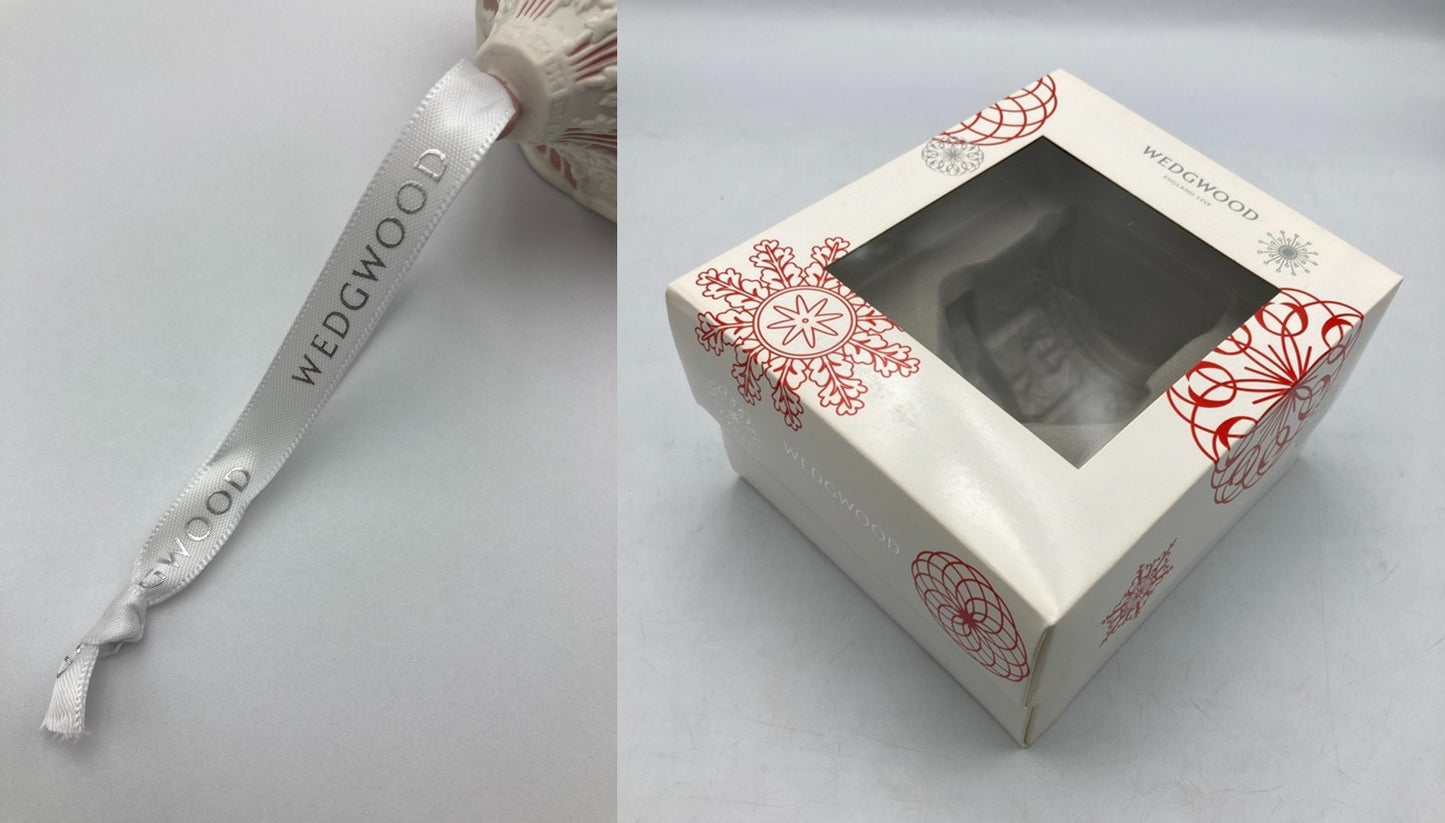 WEDGWOOD ウエッジウッド 2015 クリスマスオーナメント メリーゴーラウンド 中古 D4