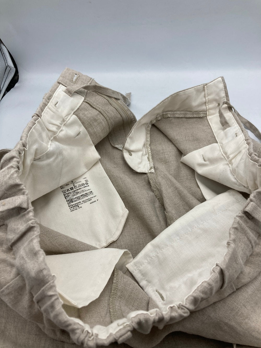 無印良品 リネン 洗いざらし テーパードパンツ 生成 サイズM 中古 D4