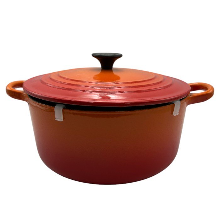 未使用品 LE CREUSET ルクルーゼ ココット ロンド 22cm TRA COC RD 22 両手鍋 ボルカニック 調理器具 オレンジ キッチンツール 3.3L 中古 W4