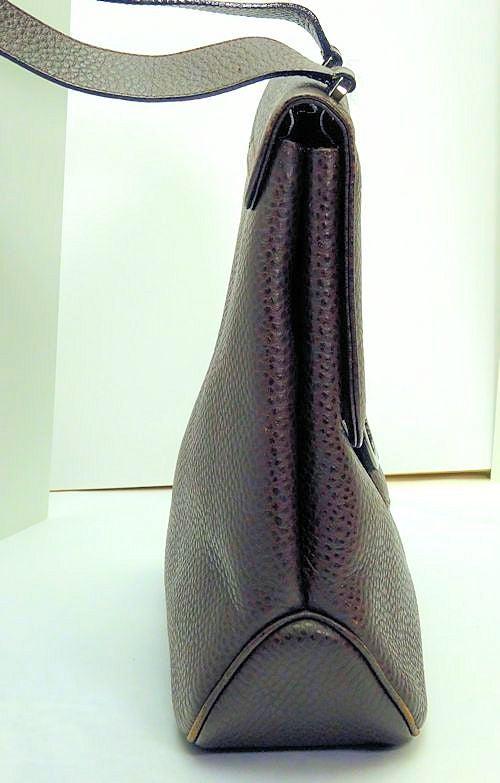 Ferragamo/フェラガモ ガンチーニ レザーバッグ中古 使いやすいワンショルダータイプのバッグです♪