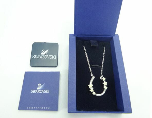 SWAROVSKI/スワロフスキー Gamma ペンダント中古 クリスタルとホワイトスターの組合わせが人気のペンダントです♪