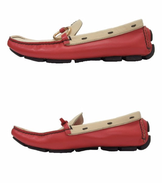 PRADA/プラダ レザー リングスリッポン中古 シンプルデザインにリングが印象的☆