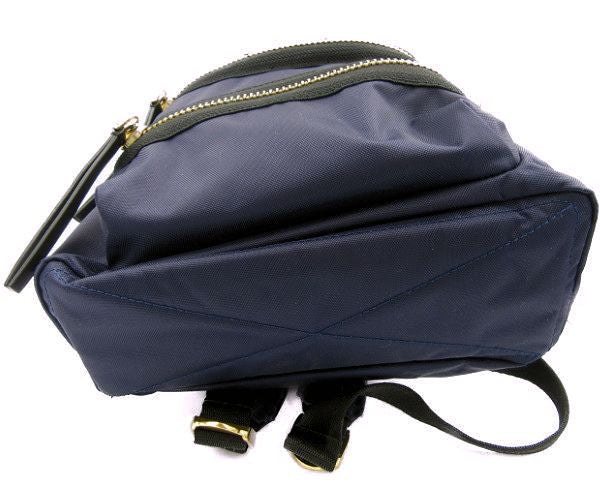 MARC JACOBS/マークジェイコブス ナイロン リュックサック 中古 ネイビー 紺 ミニ 鞄 牛革