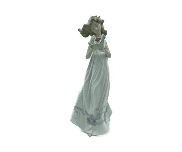 LLADRO 私の宝物 フィギュリン 中古 リヤドロ 置物 フィギュア 磁器 女性 インテリア おしゃれ 蝶