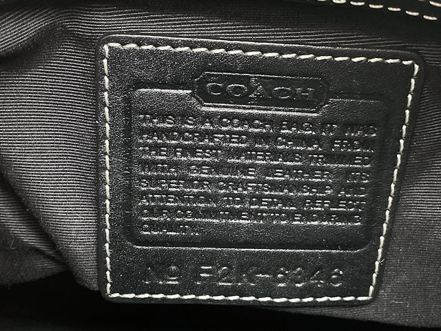 COACH コーチ シグネチャー スリムダッフルショルダー 中古 ショルダーバッグ ブラック 黒 鞄 レディース ブランド