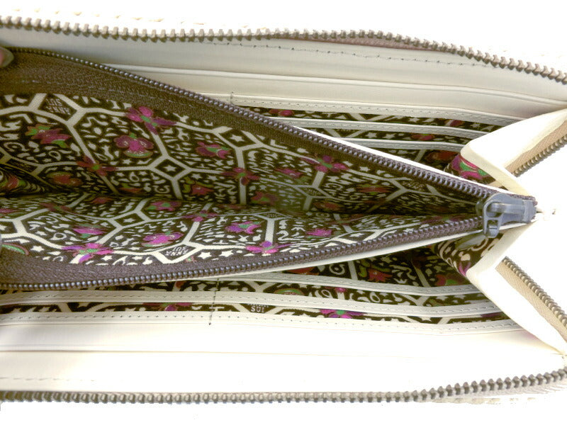 ANNA SUI/アナスイ レザー L字ファスナー 長財布 中古 バタフライ 蝶 ホワイト 白 ウォレット レディース