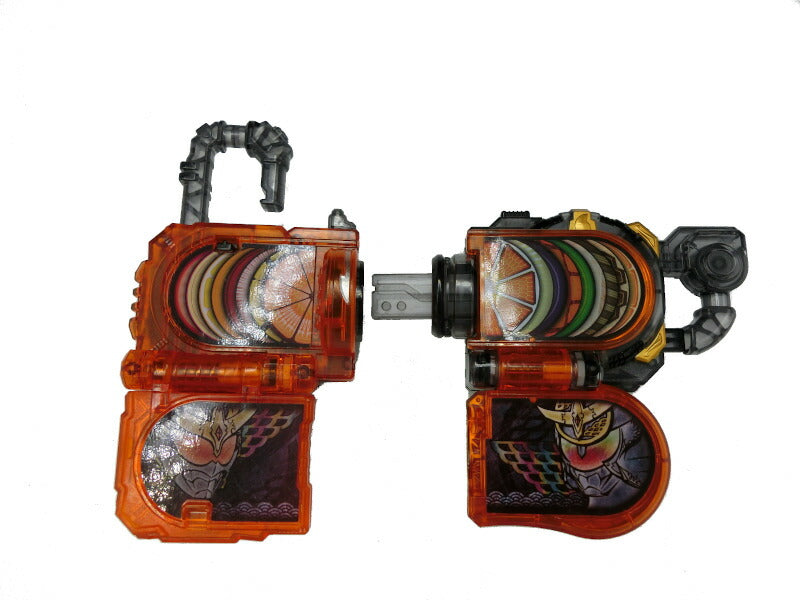 バンダイ DX極ロックシード&カチドキロックシードセット 中古  BANDAI 仮面ライダー鎧武 変身アイテム カチドキアームズ