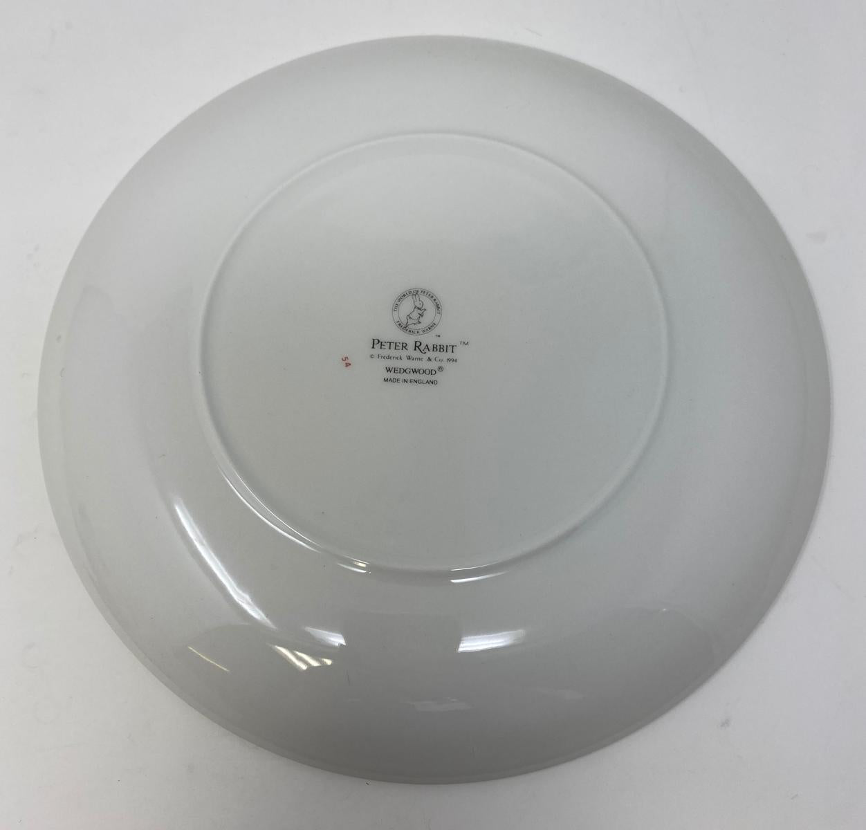 未使用品 Wedgwood ピーターラビット クリスマス プレート 1995 中古 ウェッジウッド 皿 洋食器 ブランド おしゃれ ウサギ 動物