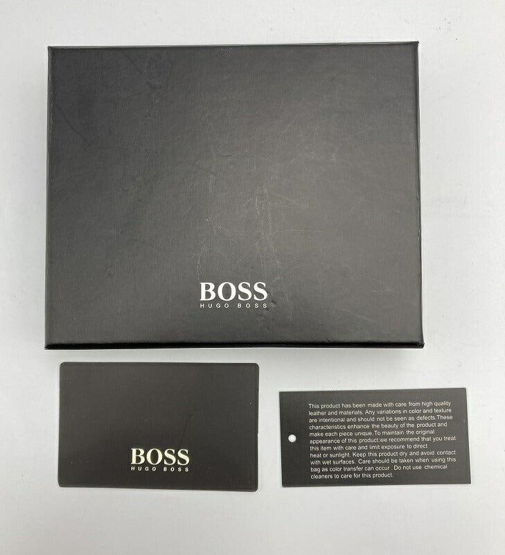 HUGO BOSS ヒューゴボス 牛革 2つ折り財布 中古 レザー メンズ 札入れ コンパクト