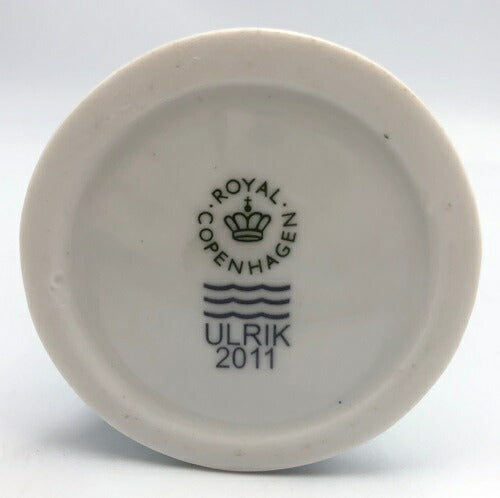 Royal Copenhagen イヤーフィギュリン 2011 ボーイ ULRIK 中古 ロイヤルコペンハーゲン 置物 置き物 男の子 少年 オブジェ