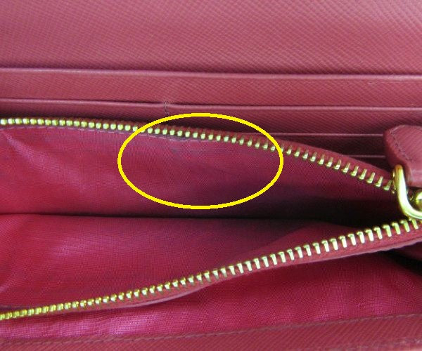PRADA サフィアーノ 2つ折り長財布 中古 1