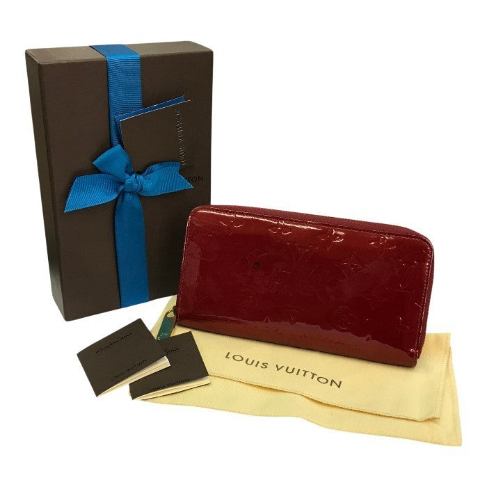LOUIS VUITTON ルイヴィトン ヴェルニ ジッピーウォレット 長財布 レディース エナメル ラウンドファスナー ジップ 小銭入れ付き レッド M90200 中古 T1