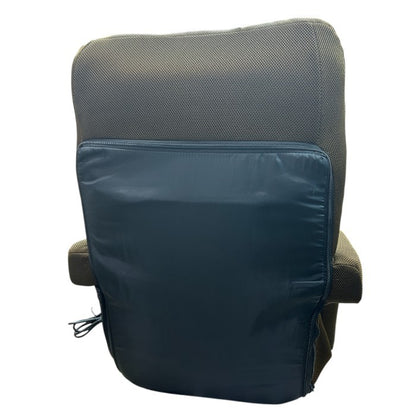 ツカモトエイム マッサージ座椅 スイッチチェア プレミアム8 肘掛け付き AIM-126 医療機器認証番号：225AGBZX00061A07 マッサージチェア 家電 腰 ヒーター付 背中 脚 肩 お尻 中古 W4