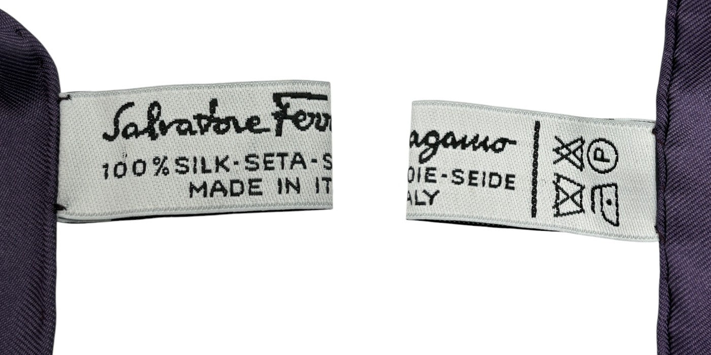 サルヴァトーレフェラガモ スカーフ スピー二・フェローニ宮殿 Salvatore Ferragamo レディース 服飾 ブランド 中古 W４