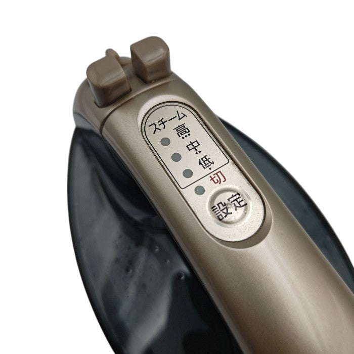 Panasonic パナソニック Wヘッド コードレス スチームアイロン カルル NI-WL705-N 中古 H4