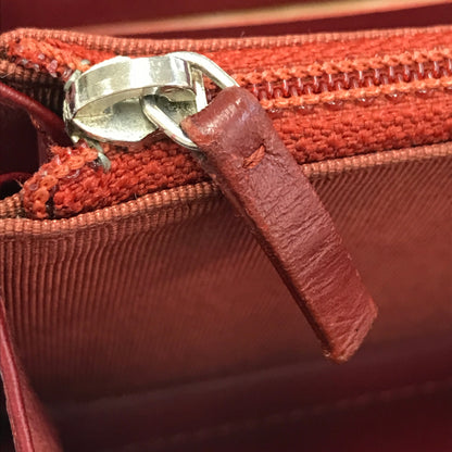 CHANEL シャネル マトラッセ 長財布 レディース ラウンドジップ ファスナー キャビアスキン キルティング レッド/シルバー金具 A50097 中古 T1