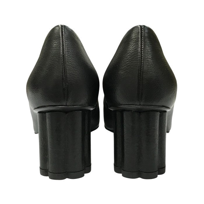 Salvatore Ferragamo フェラガモ CAPUA55 パンプス レディース レザー 変形 太ヒール ブラック 5Dサイズ 中古 T1