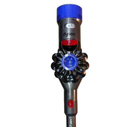 ダイソン 掃除機 コードレス Dyson V7 Slim SV11 SLM スリム 家電 充電式 サイクロン式 中古 W４