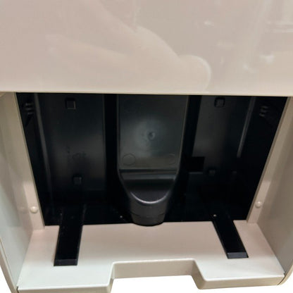 IRIS OHYAMA アイリスオーヤマ コンプレッサー除湿機5.6L KIJC-J56 ベージュ 湿気 家電 除湿 中古 W４