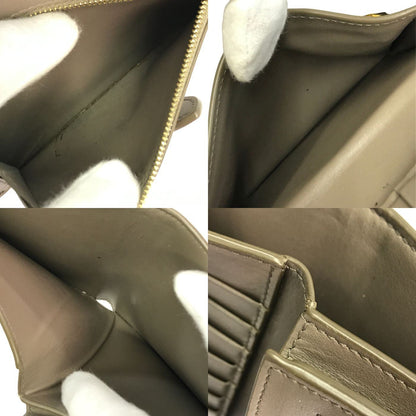 CELINE セリーヌ ミディアム ストラップウォレット 財布 レディース レザー 二つ折り シンプル コンパクト グレー 中古 T1
