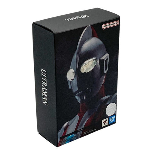 BANDAISPIRITS S.H.フィギュアーツ ウルトラマン (真骨彫製法) 中古 a4