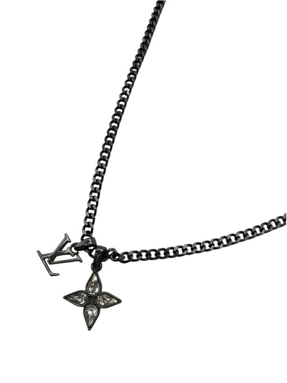 LOUIS VUITTON ルイヴィトン LVイニシャル モノグラム・フラワー ネックレス M00680 中古 D4