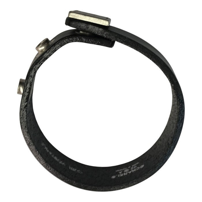 CHANEL シャネル バングル レディース レザー ブレスレット ココマーク ホック留め 長さ調節可 シルバー金具 ブラック 中古 T1