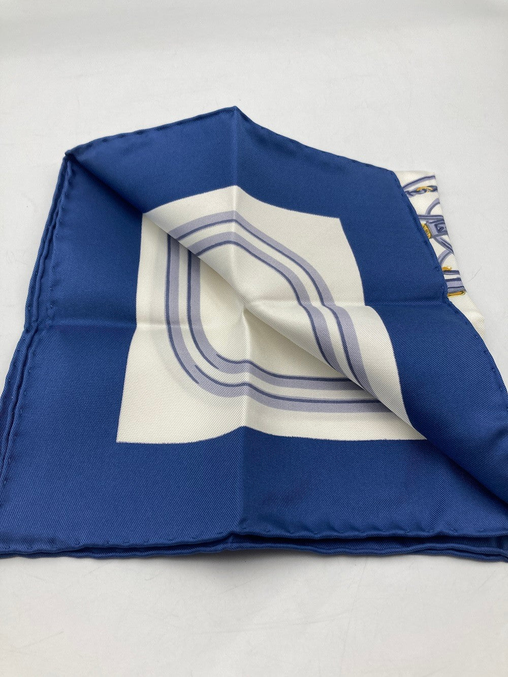 HERMES エルメス カレ40 BRIDES de GALA ブリッド・ドゥ・ガラ (式典用馬勒）シルクスカーフ 中古 D4