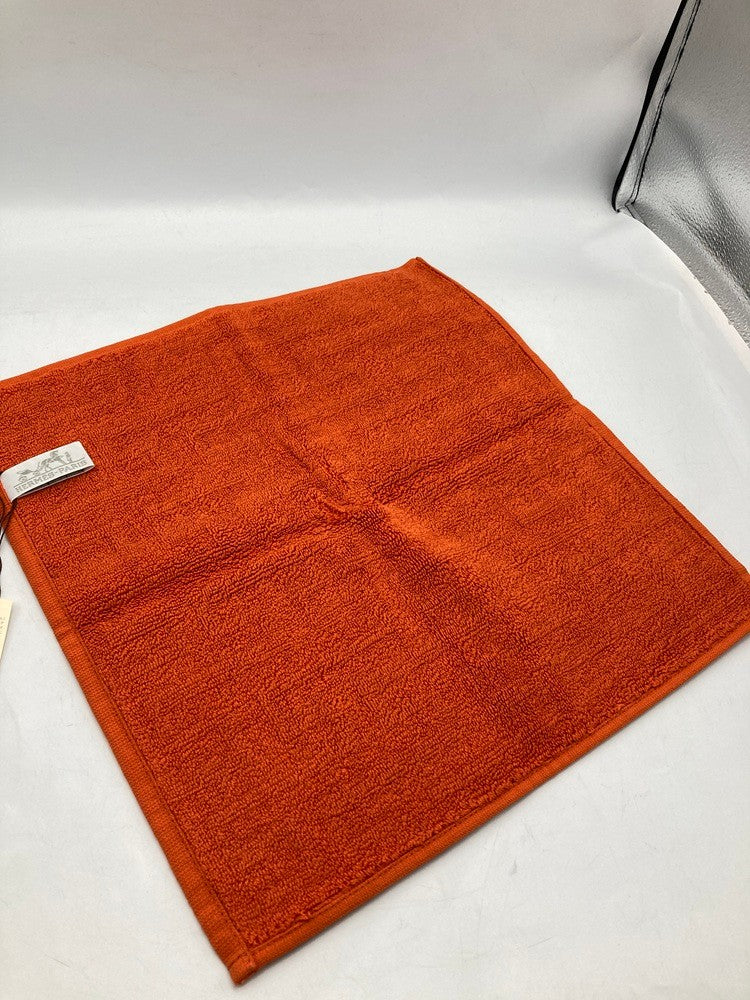 HERMES エルメス カレ・タオル ステアーズ ハンドタオル 中古 D4
