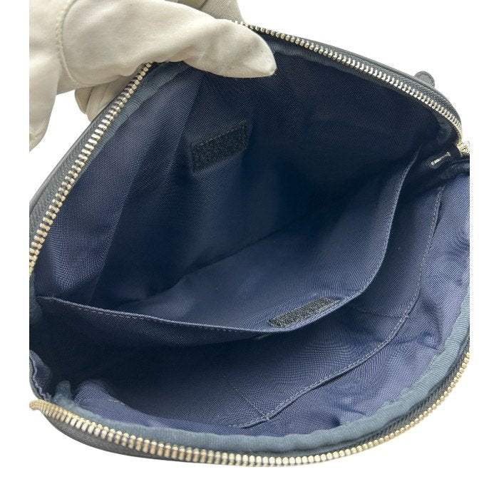 COACH コーチ ミニシグネチャー セカンドバッグ F05094 メンズ レディース ブラック お出かけ 中古 W４