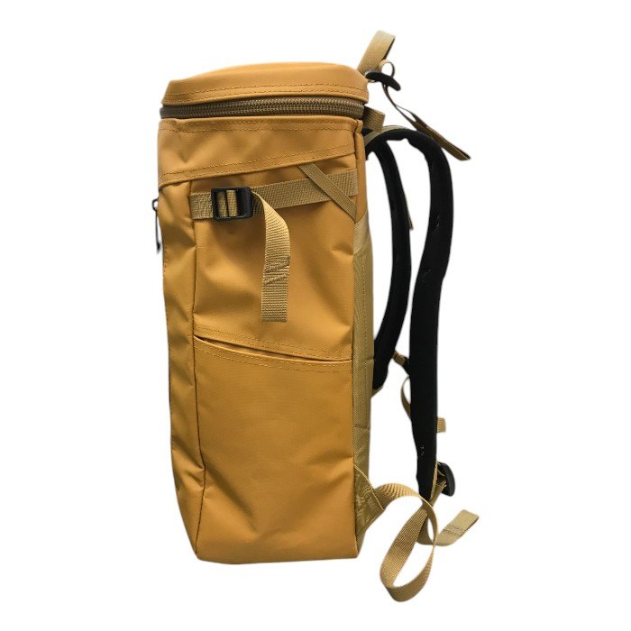 THE NORTH FACE ザノースフェイス BCヒューズボックス2 リュック ユニセックス 大容量 バックパック デイパック PCスリーブ ティンバータン NM82255 中古 T1