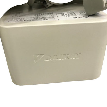 DAIKIN ダイキン セラムヒート 遠赤外線暖房機 ホワイト ERFT11XS-W 中古 Y1