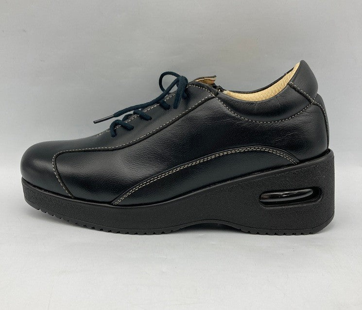 PIERRE RICCI ピエールリッチ 山羊革 4E 軽量 エアウォーキングシューズ ブラック サイズ24.0cm 中古 D4