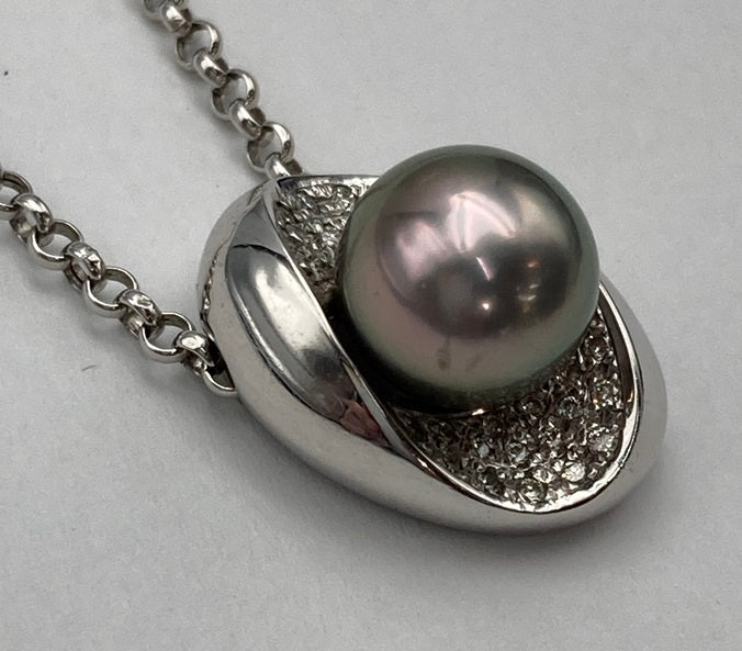 K18WG/Pt850 パール(南洋黒真珠)10mm ダイヤ0.23ct ネックレス 中古 D4