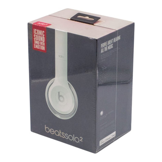 未開封品 Beats by Dr.Dre Solo2 密閉型オンイヤーヘッドホン ホワイト MH8X2PA/A 中古 a1