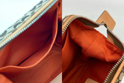 COACH コーチ ミニシグネチャー コスメポーチ 中古 D4