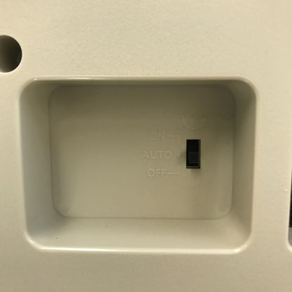 RHYTHM リズム時計 カッコースタイル145 壁掛け時計 クォーツ 鳩 振り子 シンプル ふいご式 明暗センサー 4MJ441NC06 中古 T1