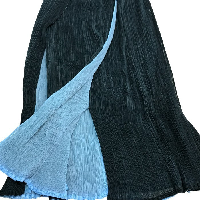 ISSEY MIYAKE イッセイミヤケ ホワイトレーベル ロングスカート レディース プリーツ フレア スリット グリーン/ブルー 2サイズ IM42FG213 中古 T1