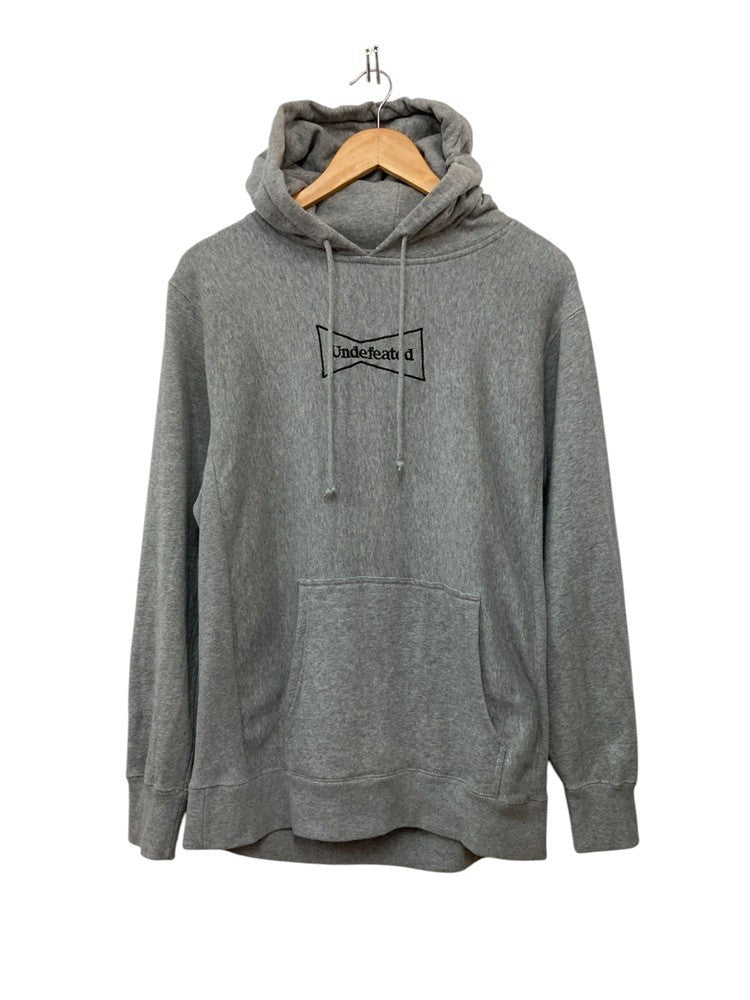 undefeated×Wasted youth アンディフィーテッド ウェステッドユース フーデッドパーカー サイズM 中古 D4