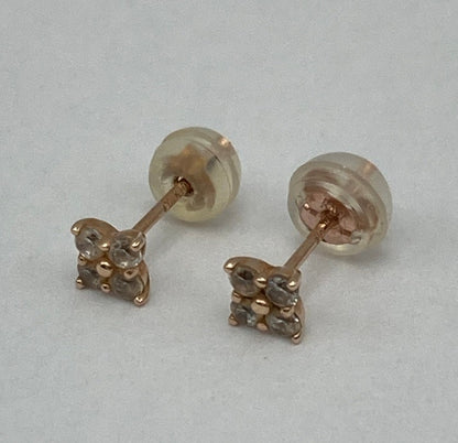 4℃ ヨンドシー K10PG キュービックジルコニア フラワーモチーフ ピアス 中古 D4