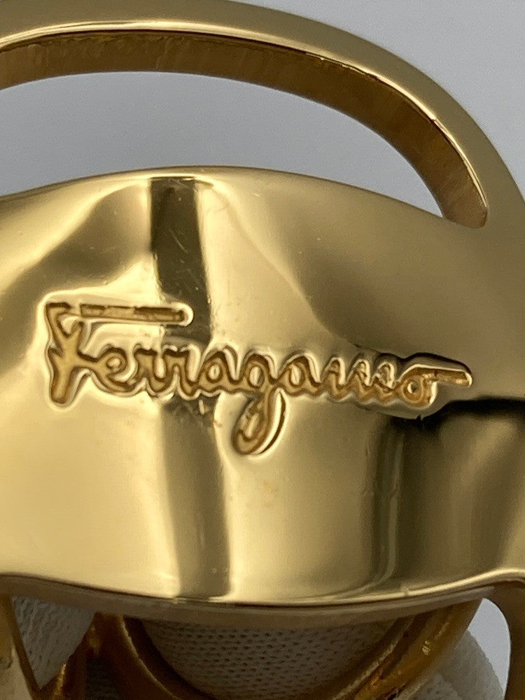 Salvatore Ferragamo フェラガモ スカーフリング 中古 D4