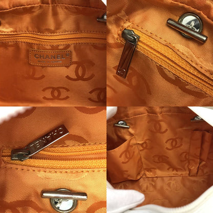 CHANEL シャネル ボーリングバッグ ホワイト カンボンライン レザー/パイソン ショルダーバッグ キルティング ホワイト/ブラック/ベージュ 中古 T1
